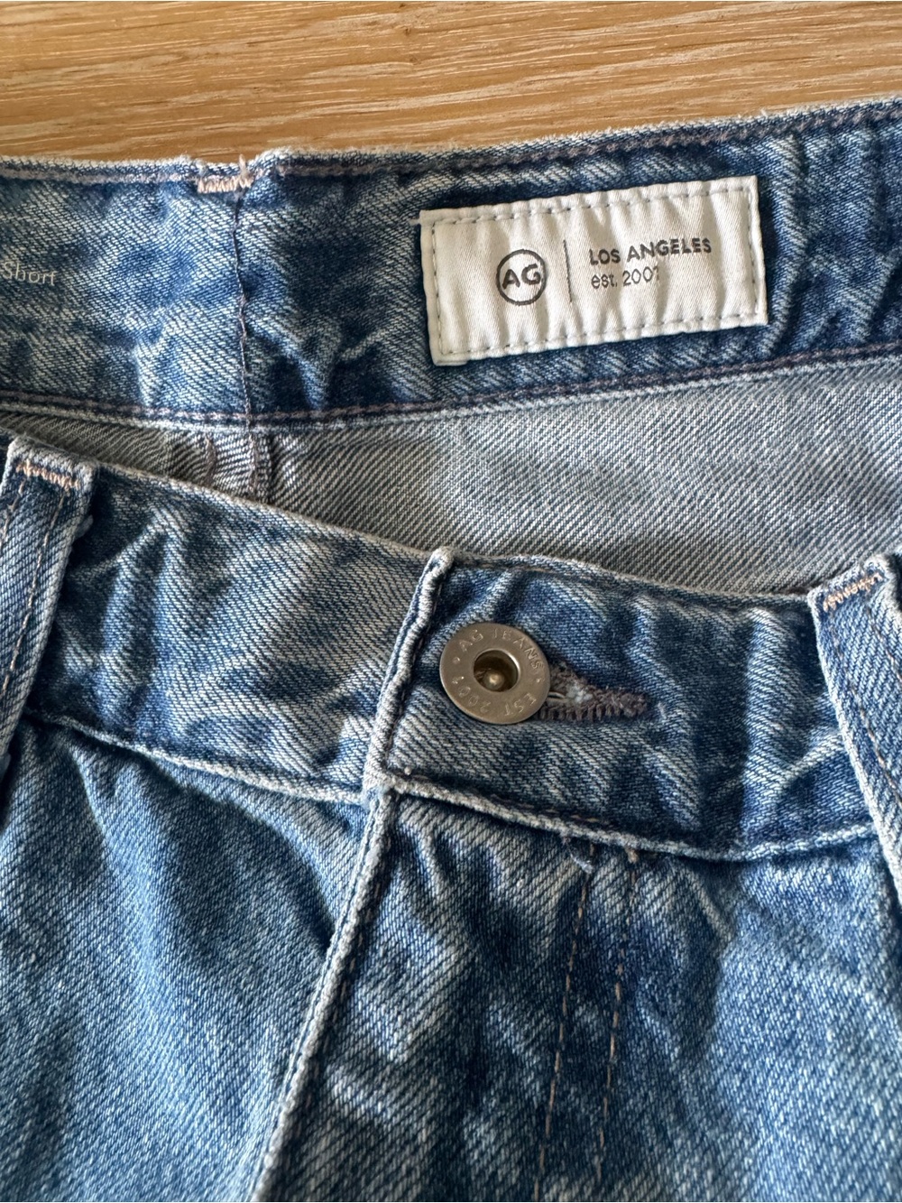 Ag Adriano Goldschmied Halle High Rise Relaxed Denim Cutoff Shorts Jean - Picture 3 of 4